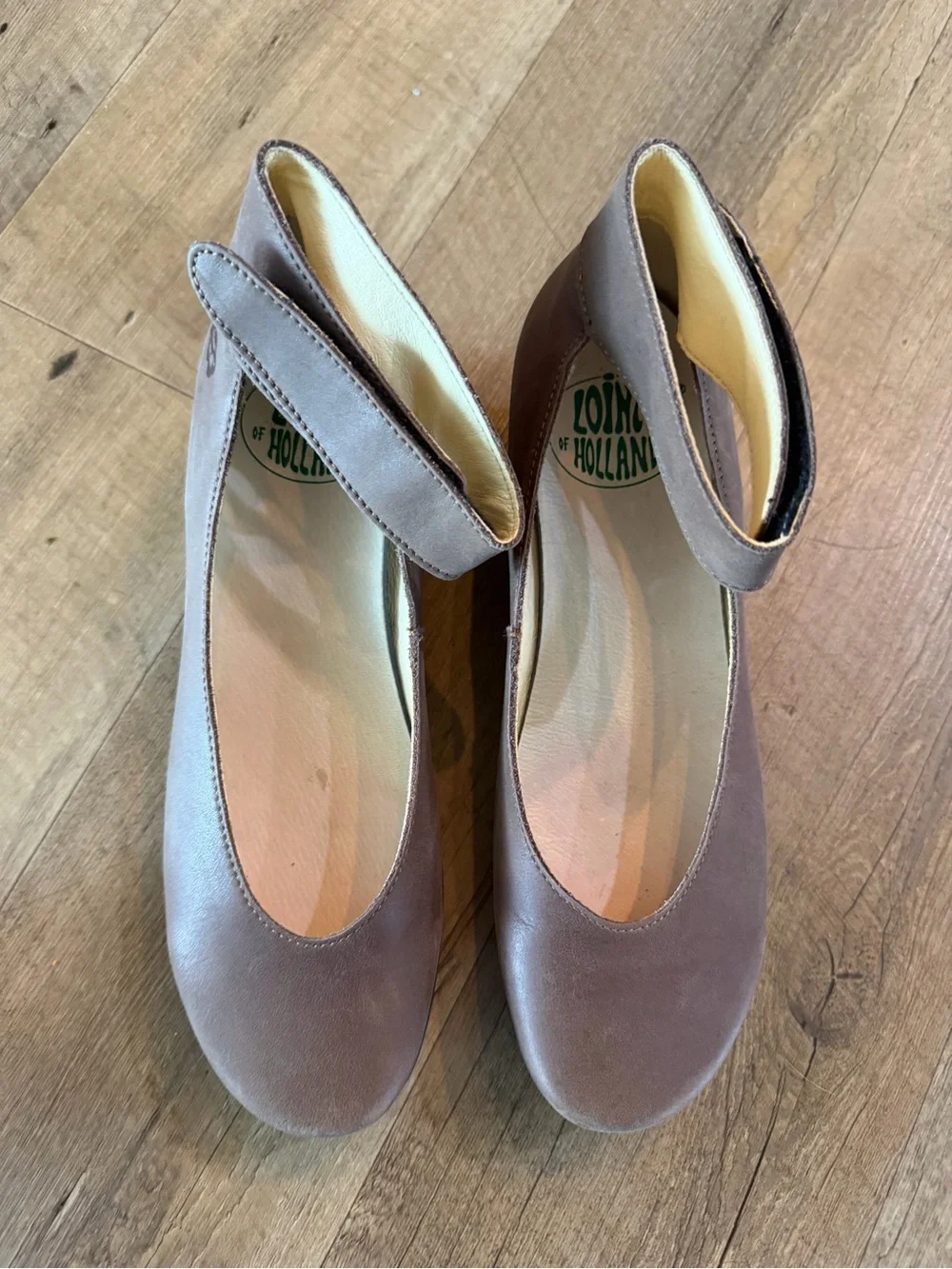 Loints of Holland Sydney Leather Mary Jane Shoes | Brown